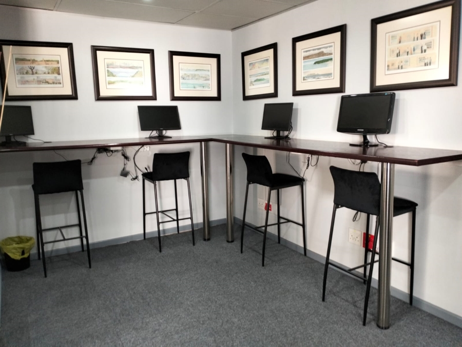 Commercial Property for Sale in Rosenpark Western Cape